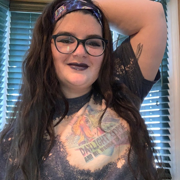 Meet your Posher, Bethany - Picture 4 of 4